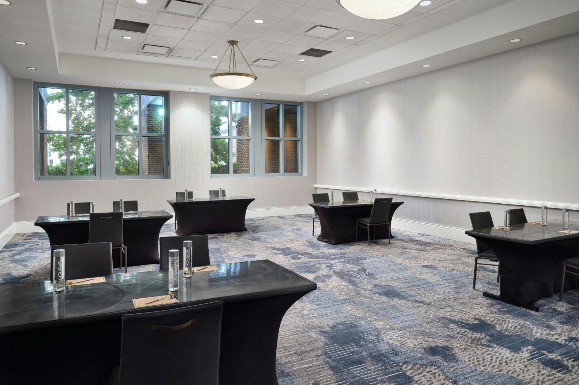 Renaissance Portsmouth-Norfolk Waterfront Hotel Екстер'єр фото