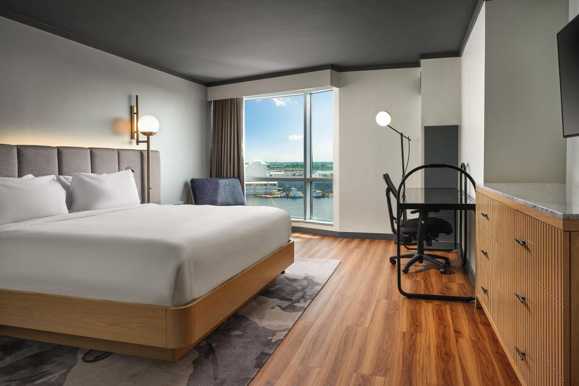 Renaissance Portsmouth-Norfolk Waterfront Hotel Екстер'єр фото