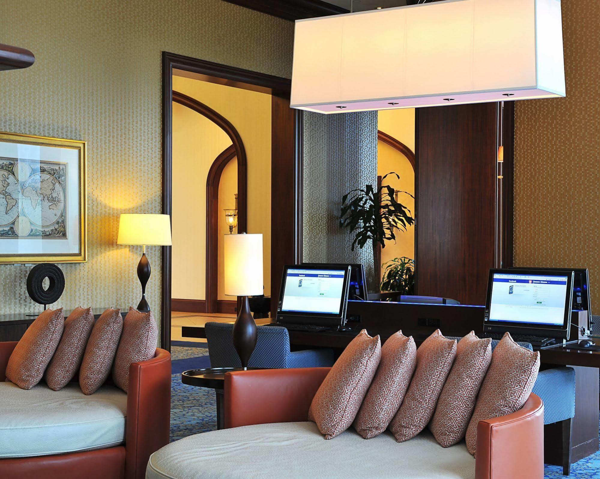 Renaissance Portsmouth-Norfolk Waterfront Hotel Екстер'єр фото