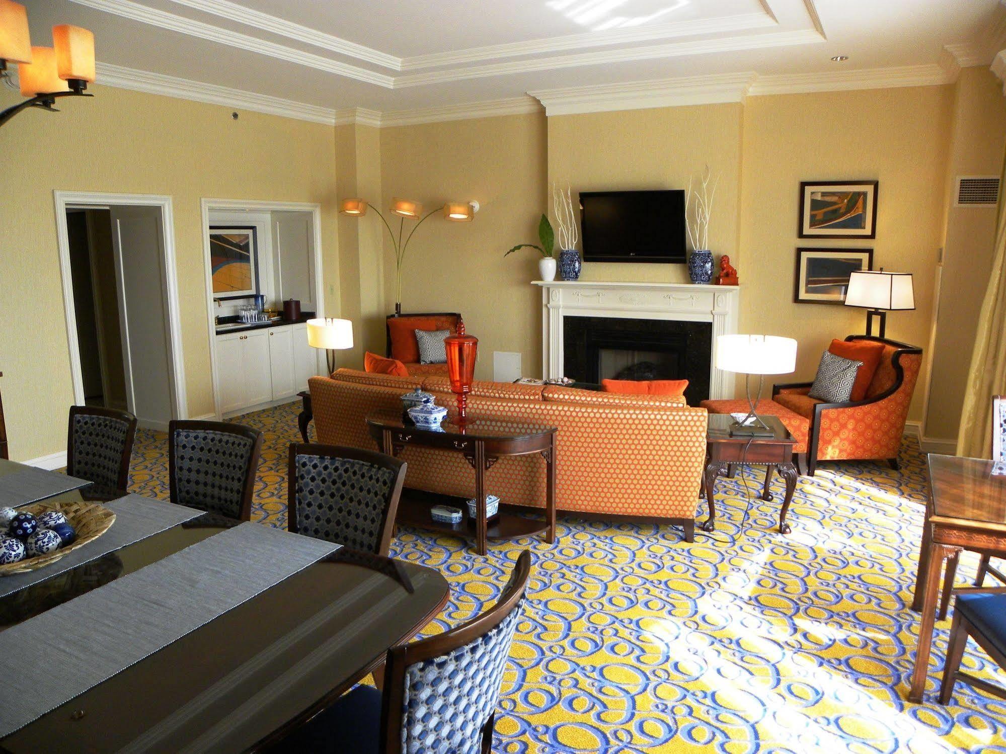 Renaissance Portsmouth-Norfolk Waterfront Hotel Екстер'єр фото